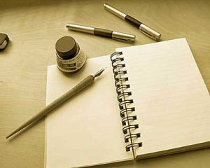 آیا نوشتن دفتر خاطرات کاری مفید است؟